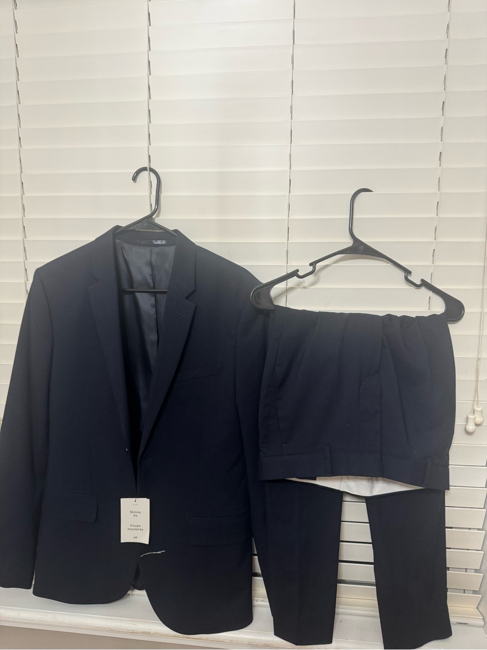 H&M Dark Navy Men's Suit Jacket and Trousers